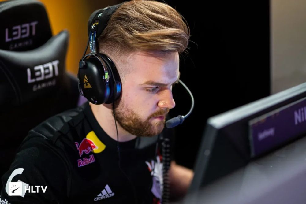 上海Major开幕阶段：黑马出击！GL 2-1 Passion UA