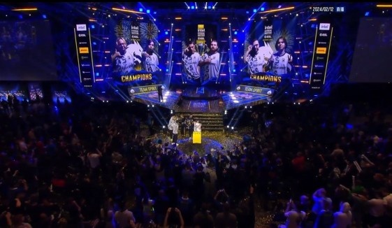 整活开始！外媒评选S11全球总决赛Dade奖：FPX.Doinb