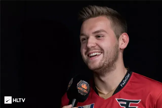 俄语解说预测TI队伍：LGD和OG最有机会夺冠，VP能进胜者组